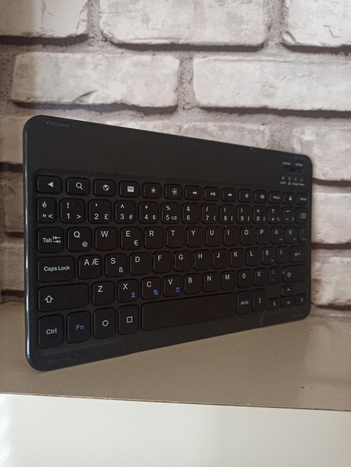 Kompakt Siyah Kablosuz Klavye - Görsel 5