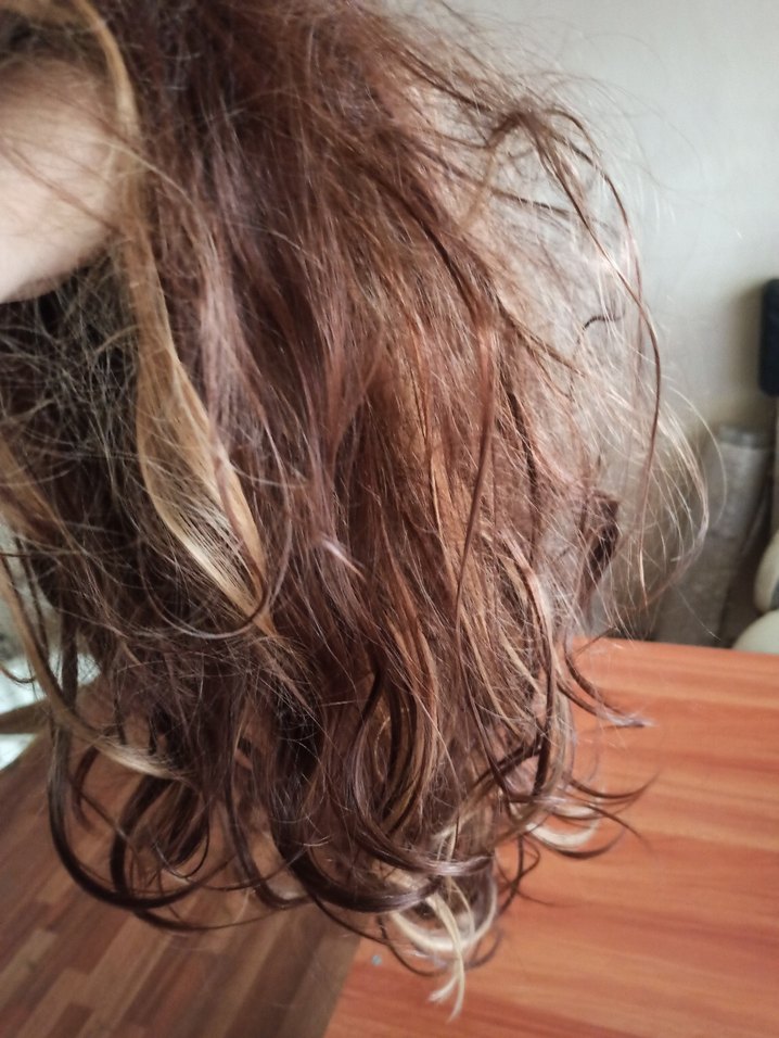 Bej ve Gri Tüylü Kadın Saç Aksesuarı - Görsel 5