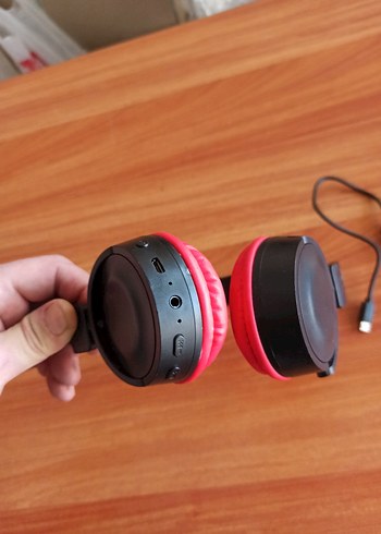 Renkli Pembe Kablosuz Kulaklık - Görsel 5