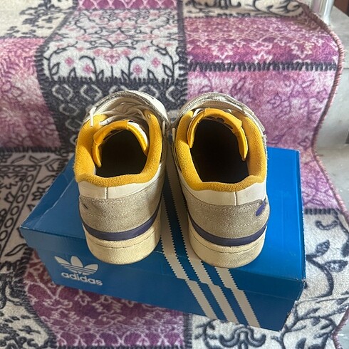 41 Beden beyaz Renk Adidas forum low
