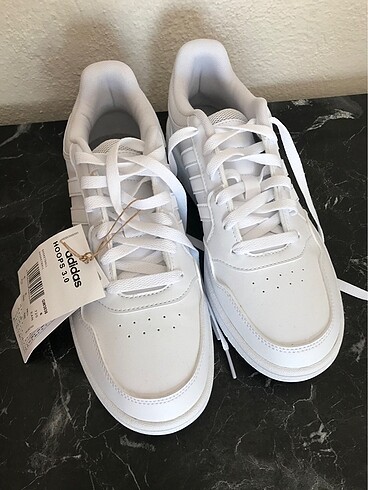 Adidas spor ayakkabı unisex