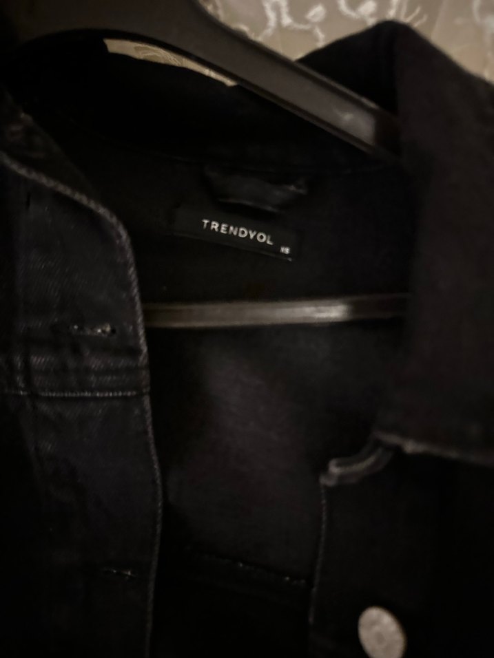 Düğmeli Siyah Kadın Denim Ceket - Görsel 3