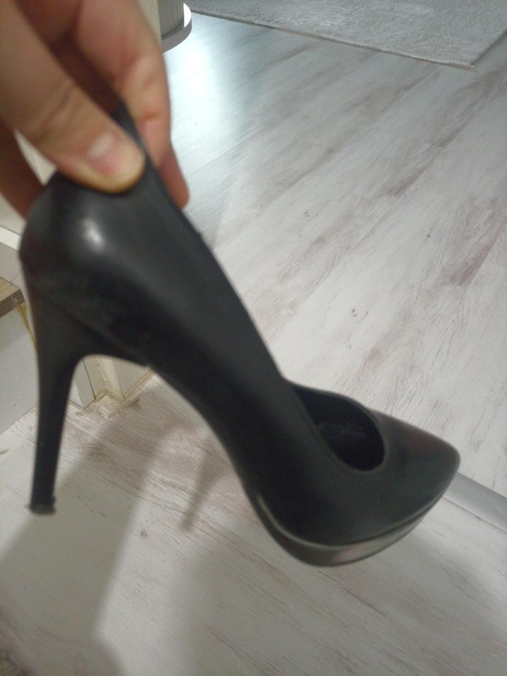 Klasik Siyah Tokalı Stiletto Topuklu Kadın Ayakkabı - Görsel 3