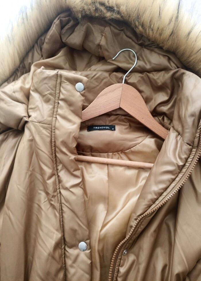 Trendyol Milla Şişme mont - Görsel 4