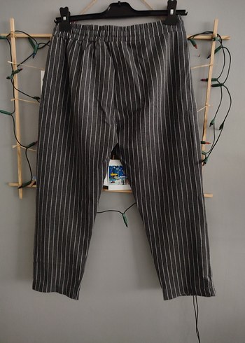 Gri Çizgili Kadın Pantolon - Görsel 3