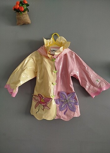 Kidorable Kız bebek yağmurluk
