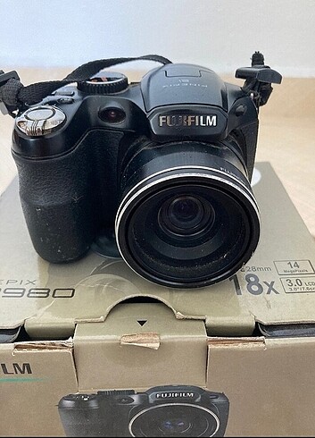 Fujifilm Dijital Fotoğraf Makinesi 