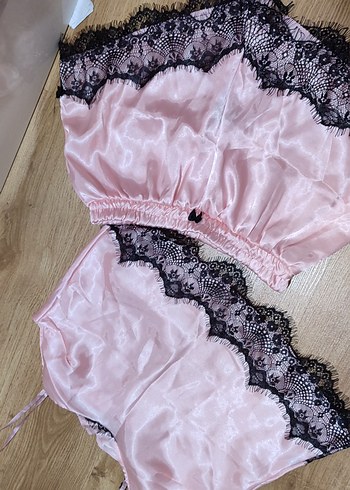 Dantel Detaylı Pudra Rengi Mini Kadın Pijama Takımı