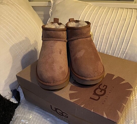 ugg chestnut