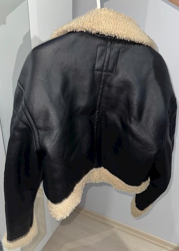 Siyah Kısa Deri Kadın Ceket Kürklü - Görsel 2