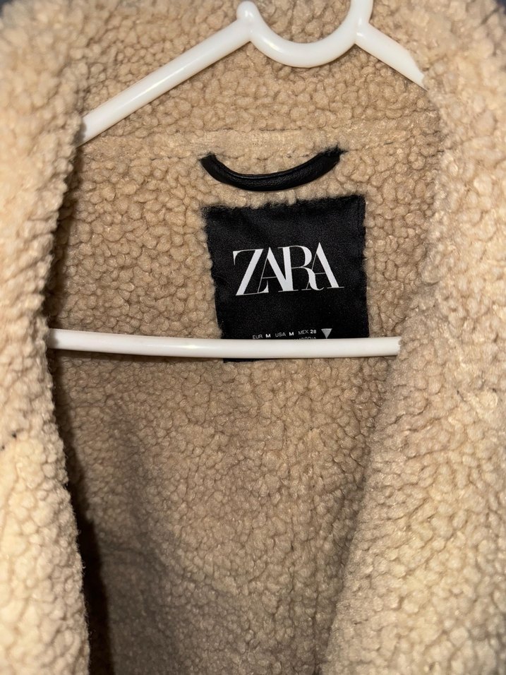 Siyah Kısa Deri Kadın Ceket Kürklü - Görsel 3