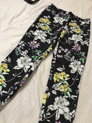H&M Az giyilmiş