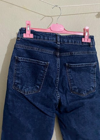 Kadın Mavi Midi Boy Dar Kesim Kot Pantolon - Görsel 3