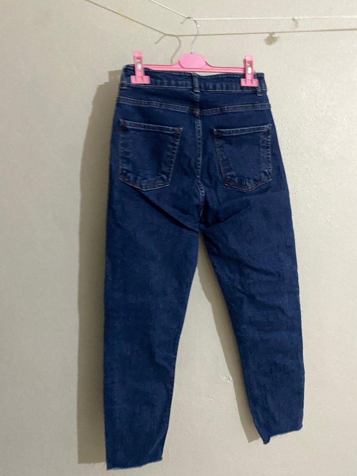 Kadın Mavi Midi Boy Dar Kesim Kot Pantolon - Görsel 2