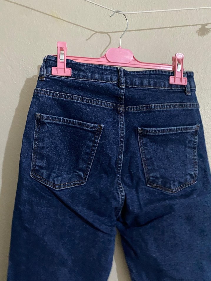 Kadın Mavi Midi Boy Dar Kesim Kot Pantolon - Görsel 3