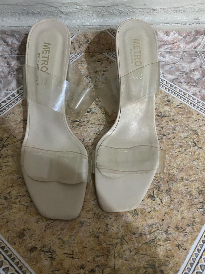 Bej şeffaf topuklu kadın ayakkabı - Görsel 2