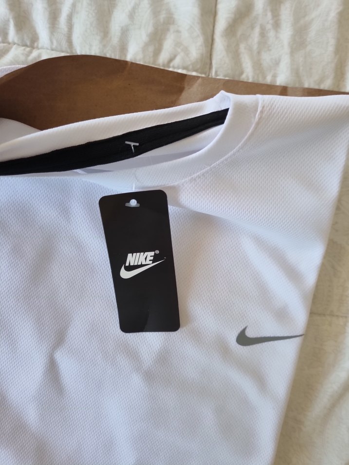 Erkek Beyaz Kısa Kollu Tişört - Görsel 3