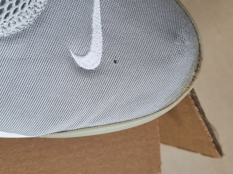 orjinal nike, küçük kusurları var - Görsel 5