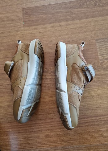 yeni ayarında nubuk deri, kusursuz, sorunsuz - Görsel 7