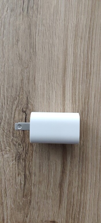 APPLE 20W ŞARJ ADAPTÖRÜ - Görsel 4