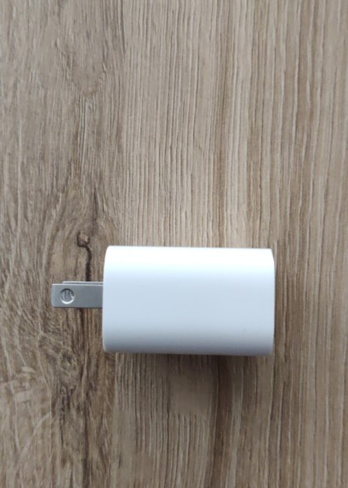 APPLE 20W ŞARJ ADAPTÖRÜ - Görsel 4