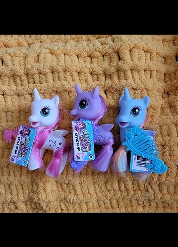 Pony at  - Görsel 3