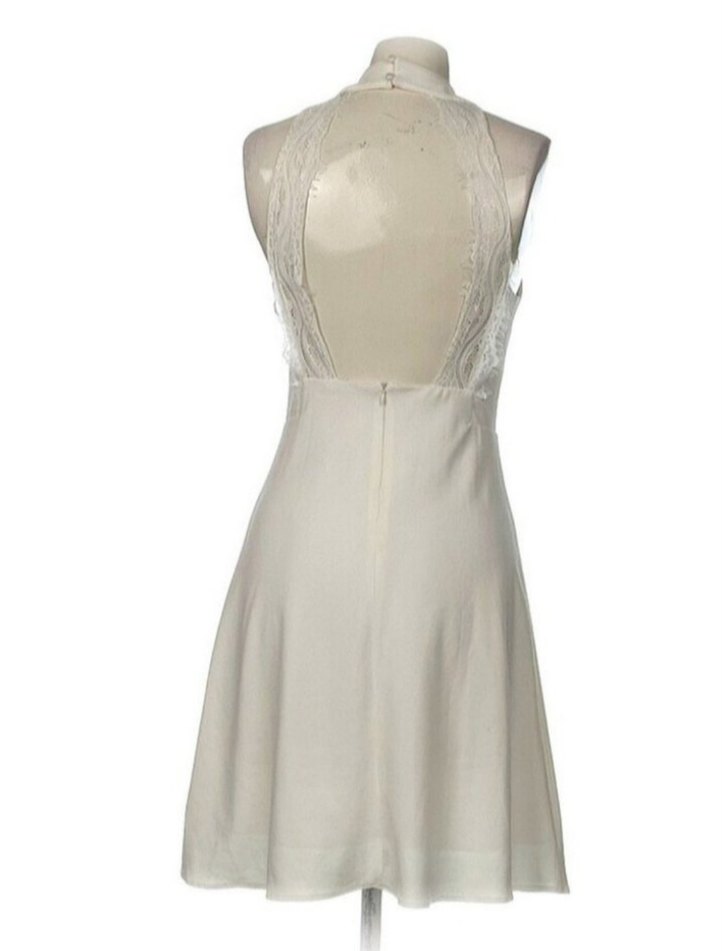 Beyaz Midi Kolsuz Elbise - Görsel 3