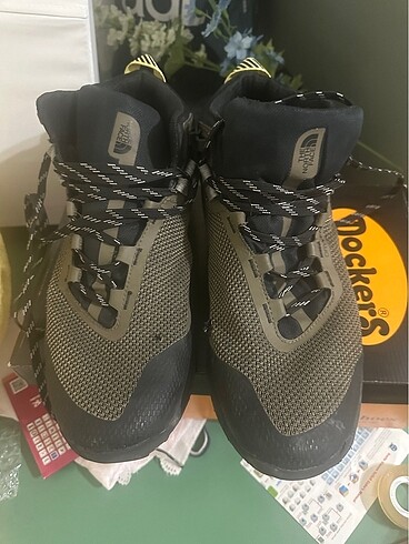 North Face bot