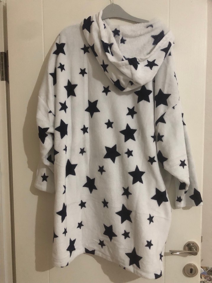 Yıldız Desenli Kapüşonlu Beyaz Sweatshirt - Görsel 2