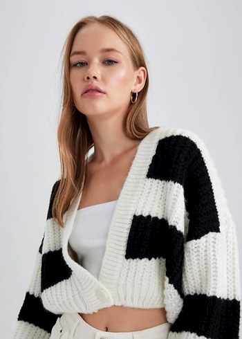 Defacto Coool Oversize Fit V Yaka Çizgili Triko Hırka - Görsel 5