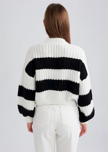 Defacto Coool Oversize Fit V Yaka Çizgili Triko Hırka - Görsel 6