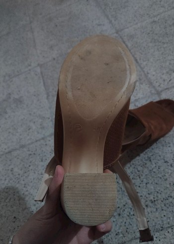 Taba Rengi Süet Kadın Topuklu Sandalet - Görsel 6