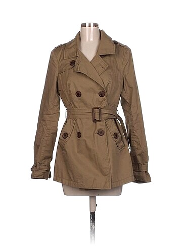 Stradivarius Trenchcoat %70 İndirimli.