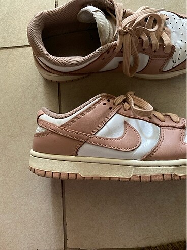 Nike Pembe Dunk Nike