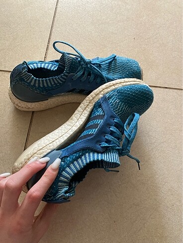 38 Beden Adidas koşu ayakkabısı