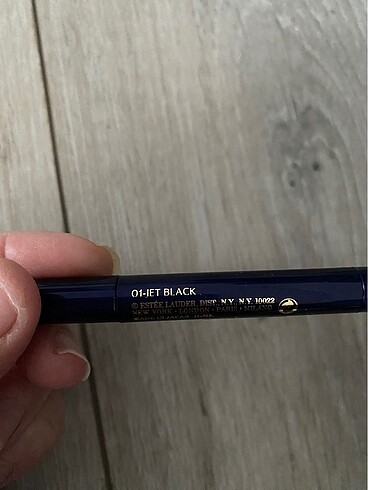Beden Estee lauder göz kalemi