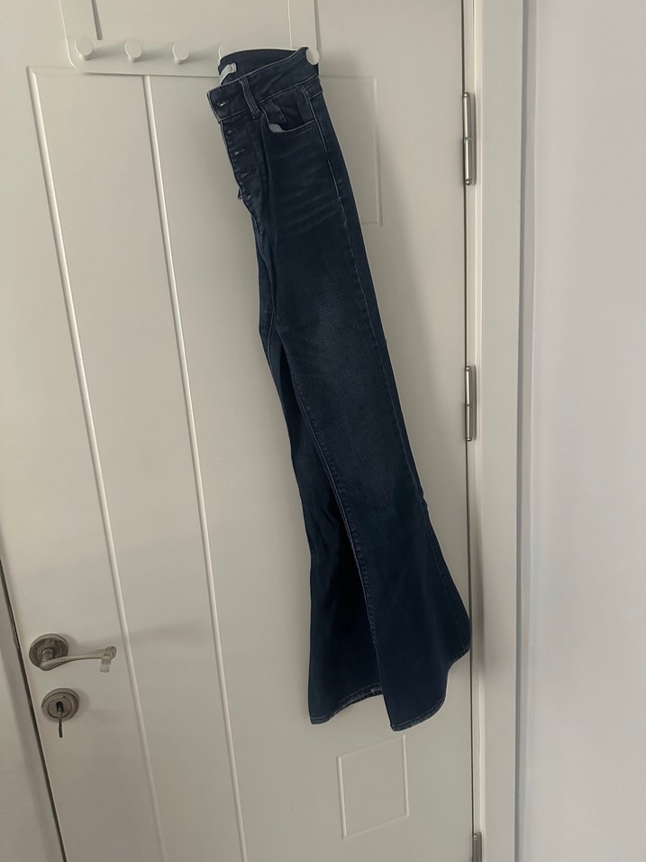 Düğmeli Bol Kesim Midi Kot Pantolon - Görsel 4