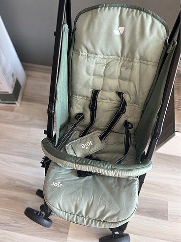 0 - 13 kg Beden yeşil Renk Joie baston bebek arabası