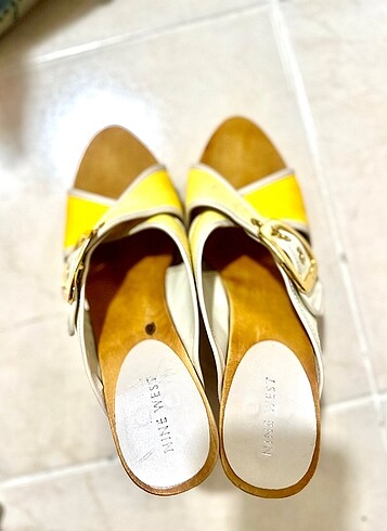 39 Beden altın Renk NINE WEST 39 NUMARA TERLİK Platformlu