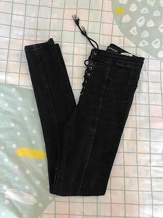 Siyah kot pantolon