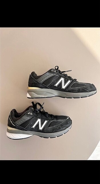 New Balance spor ayakkabı