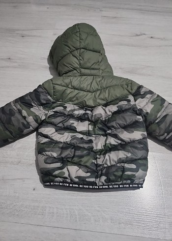 Kapüşonlu Kamuflaj Desenli Erkek Bebek Mont - Görsel 6