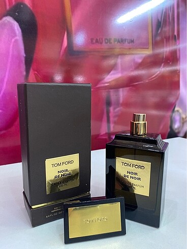 Noir de noir tom Ford erkek parfüm