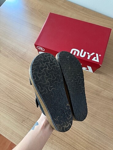 37 Beden siyah Renk Muya terlik