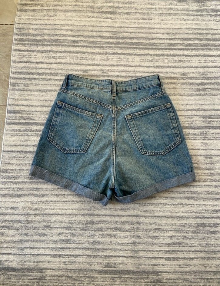 Kadın Mavi Denim Mini Şort - Görsel 4