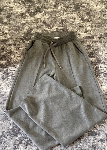 Bershka eşofman alt - Görsel 4