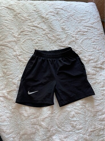 Nike Nike çocuk şort