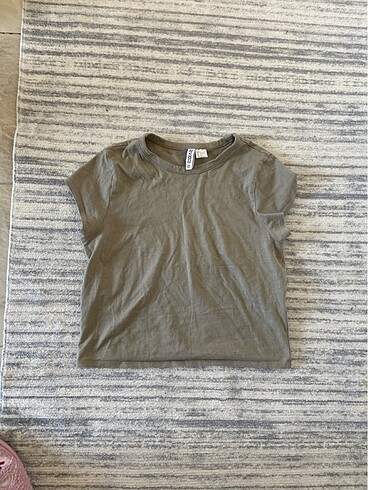 H&M basic üst