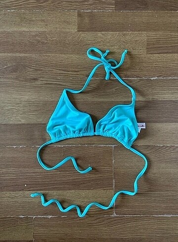 Bikini üstü