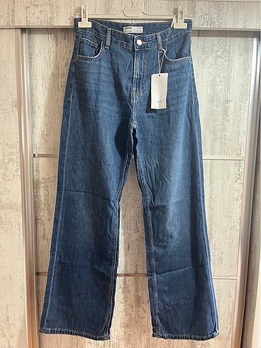 Bershka 90's wide leg Jean